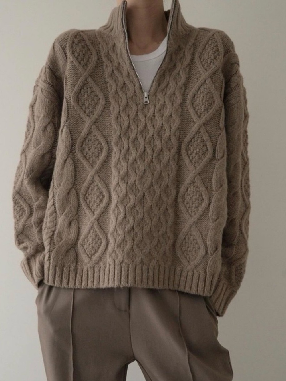 Jenni Kayne
Cable Half Zip Clove Sweater